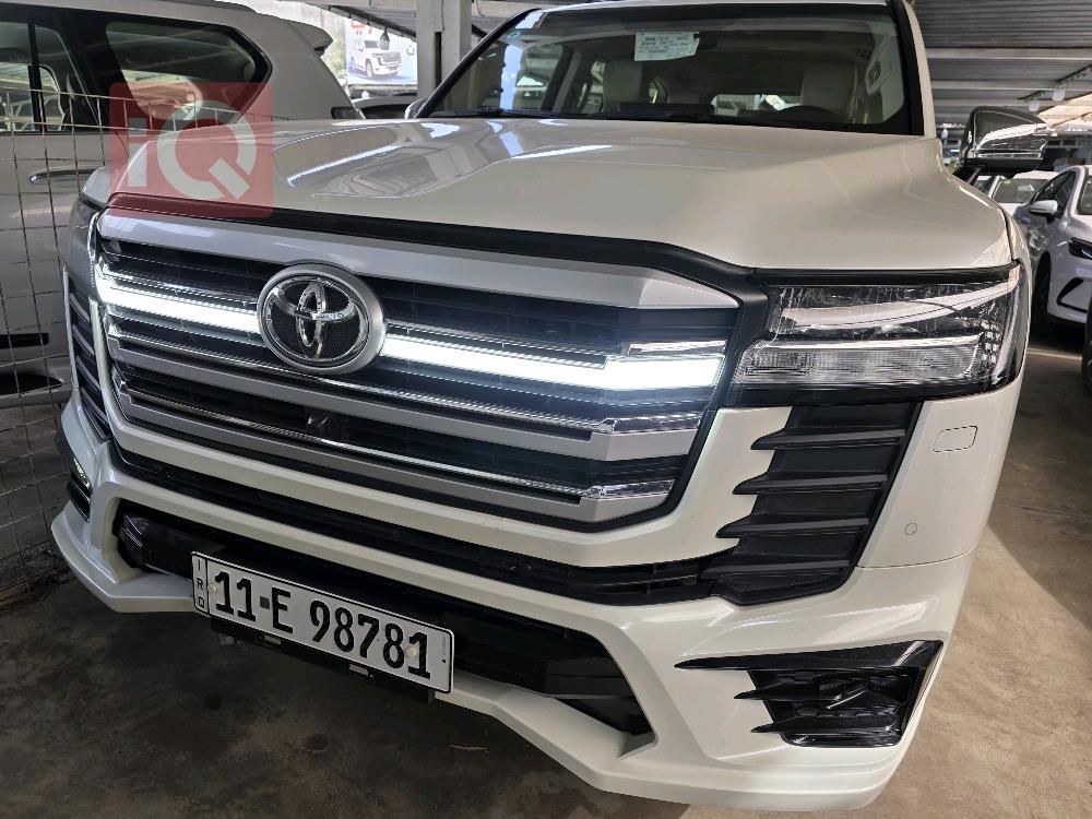 تويوتا لاندكروزر